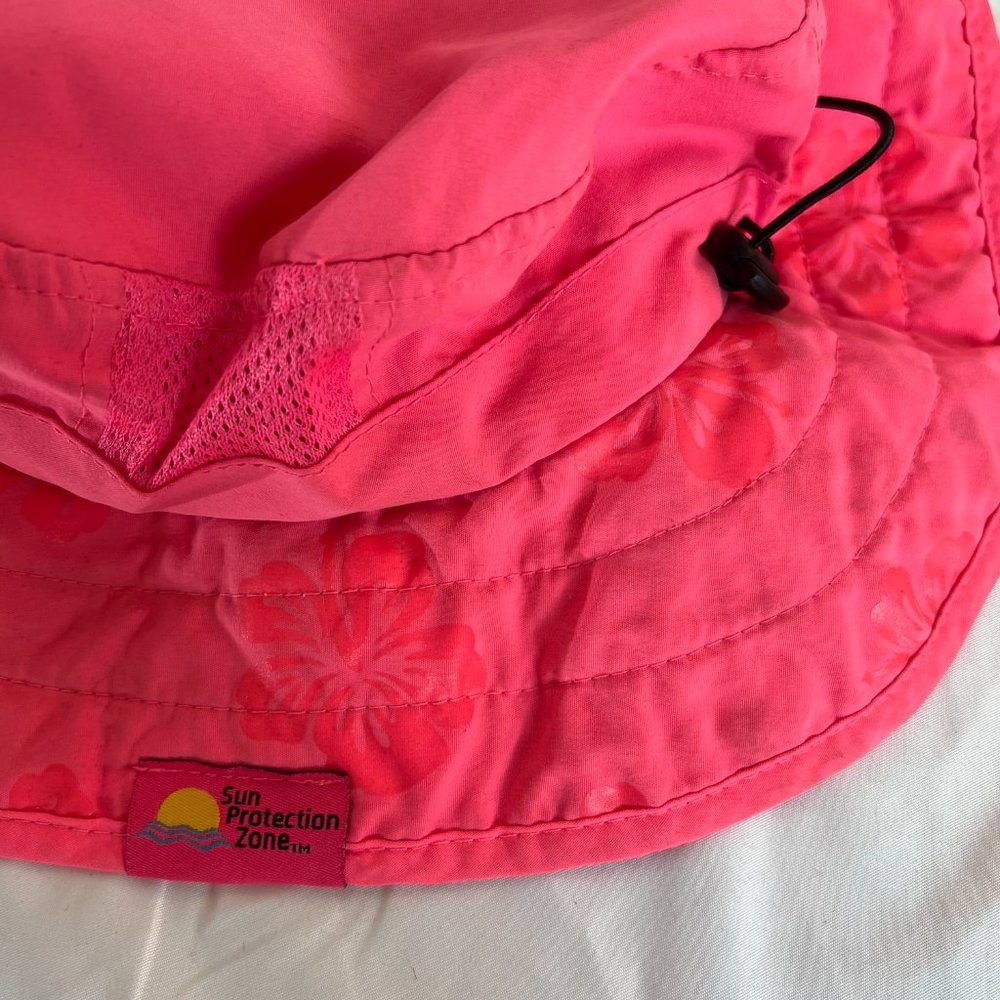 Sun Protection Zone Bucket Sun Hat with Chin Strap Vents and Adjustable Sizing - Picture 2 of 5